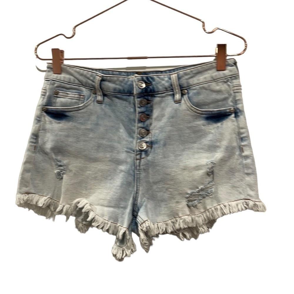 ALTAR’D State distressed denim shorts. Size 29